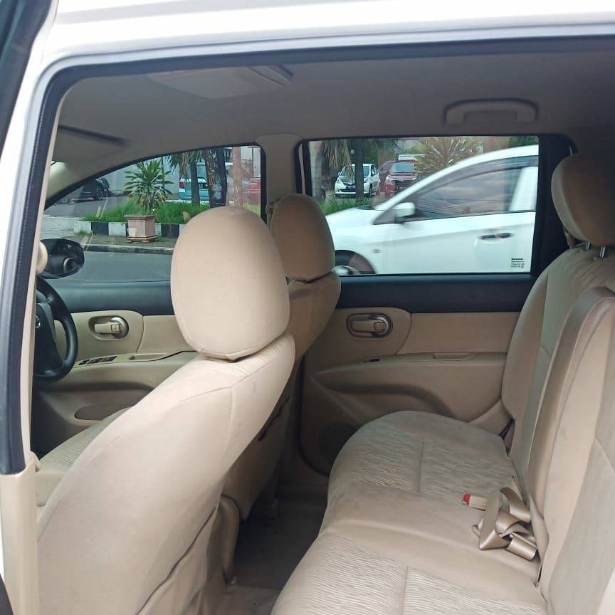 2015 Nissan Grand Livina 2015 Nissan Grand Livina