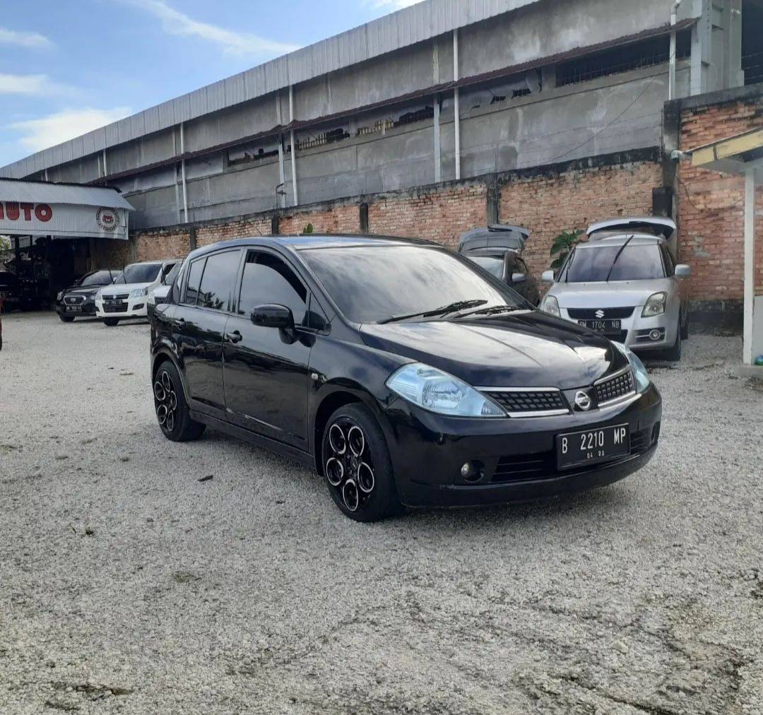 2008 Nissan Latio Sedan 2008 Nissan Latio Sedan