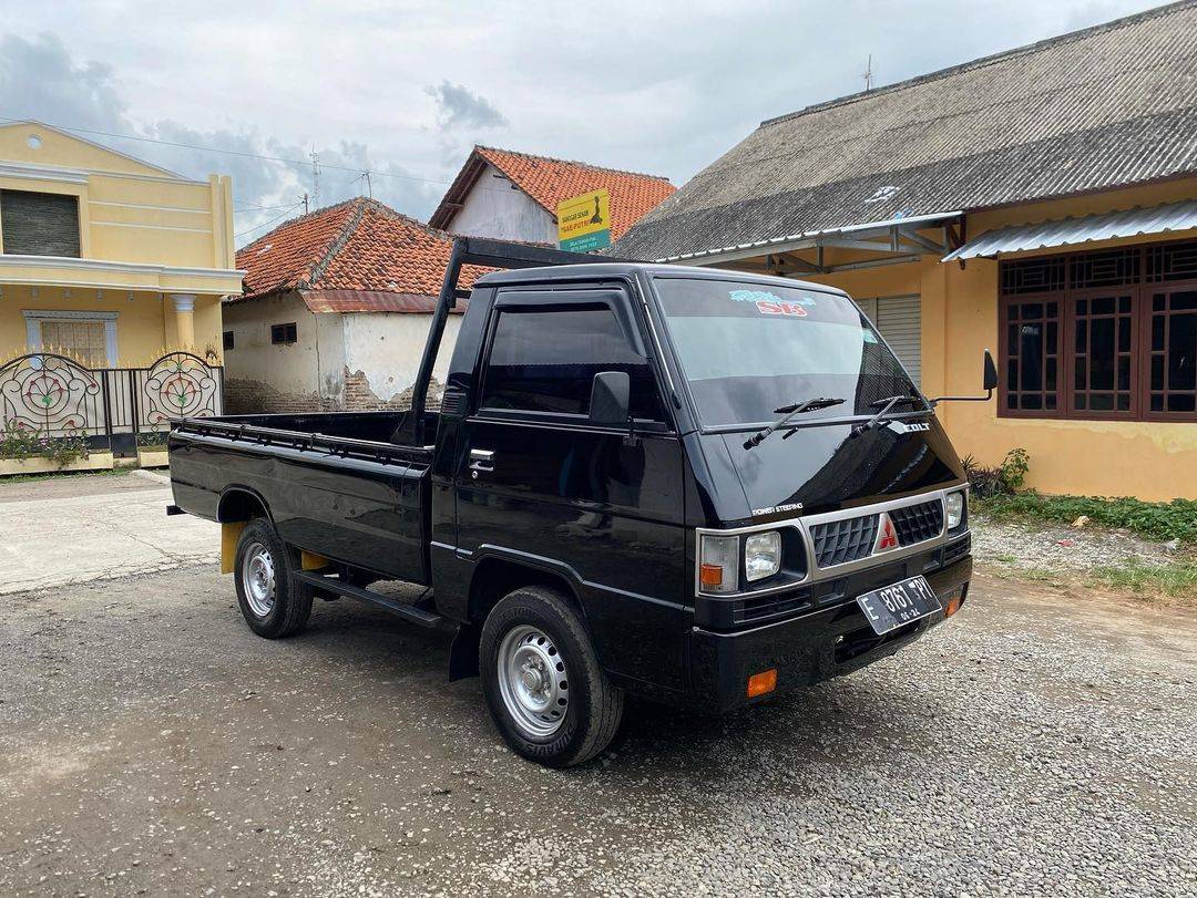 2019 Mitsubishi L300 2019 Mitsubishi L300