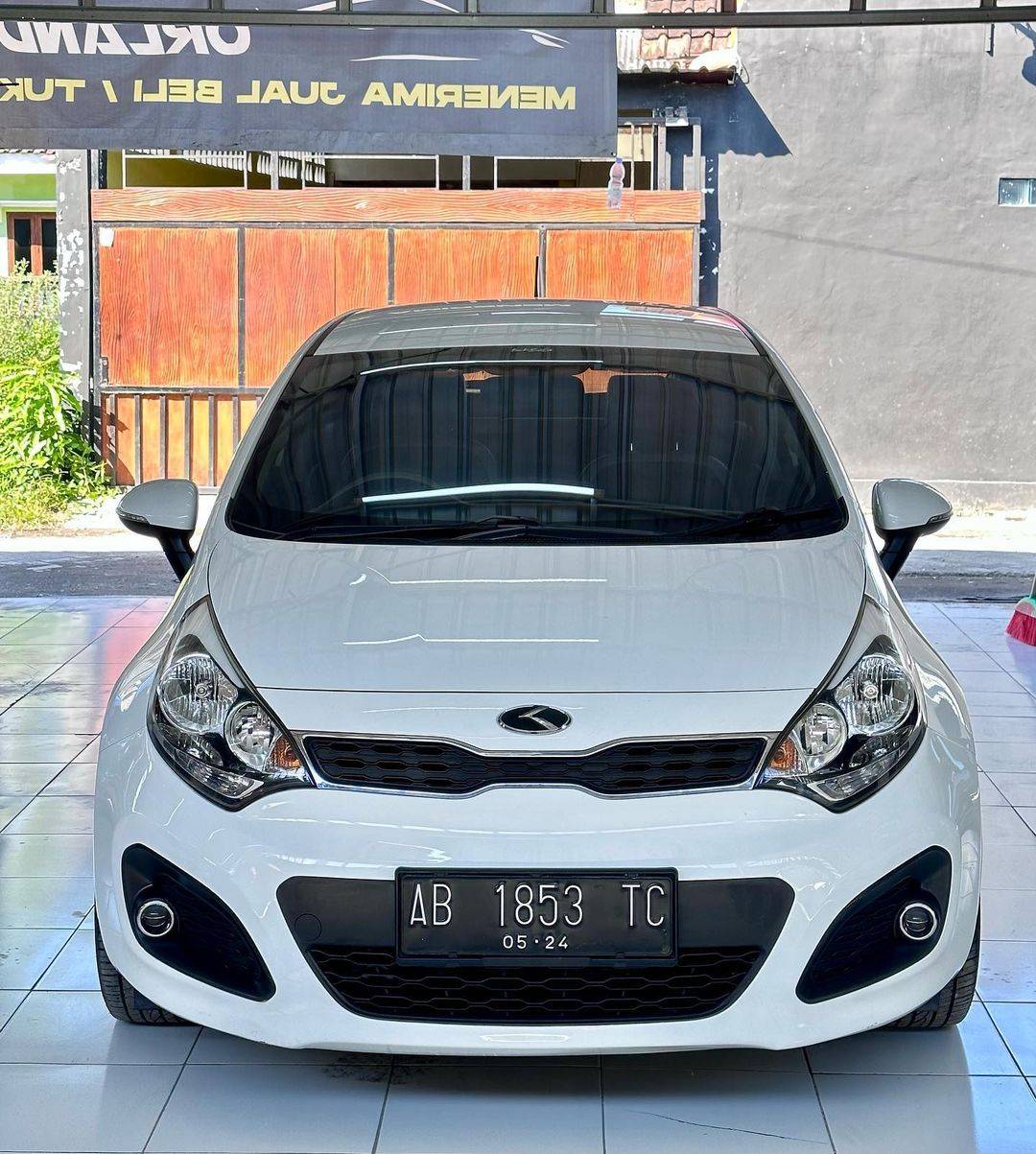 2014 Kia Rio Bekas 2014 Kia Rio Bekas
