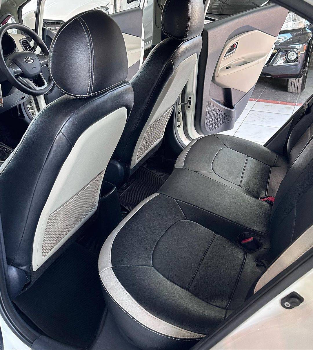 2014 Kia Rio 2014 Kia Rio