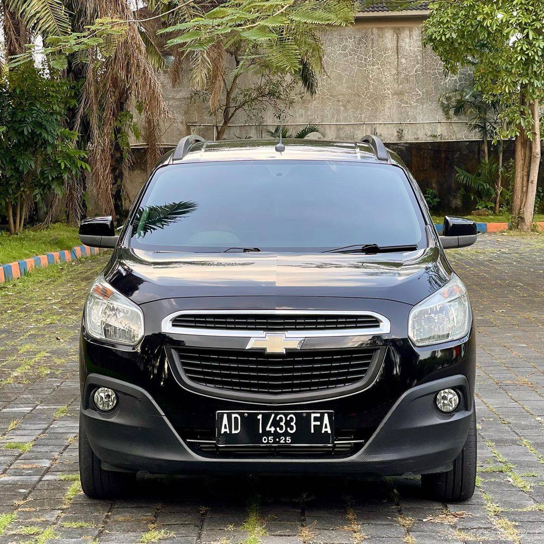2015 Chevrolet Spin Bekas 2015 Chevrolet Spin Bekas