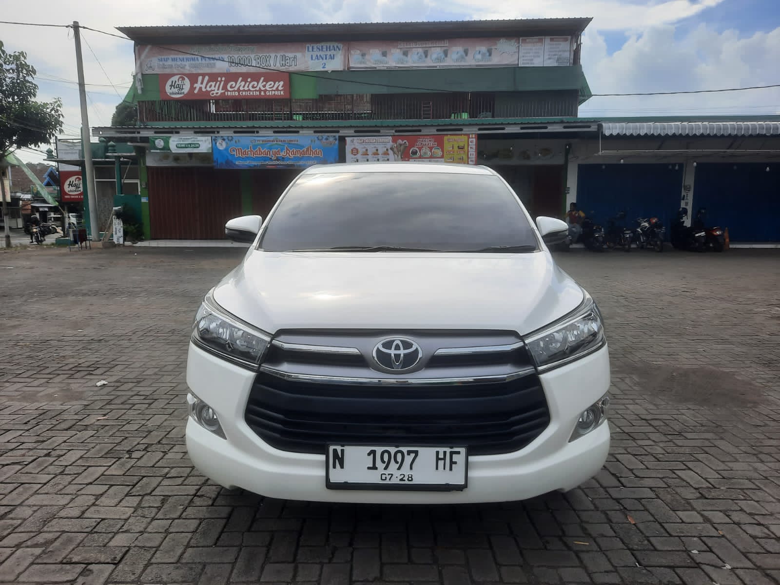 Second Hand 2018 Toyota New Innova Second Hand 2018 Toyota New Innova