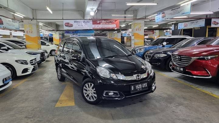Second Hand 2016 Honda Mobilio Second Hand 2016 Honda Mobilio