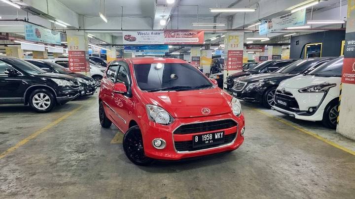 Second Hand 2016 Daihatsu Ayla Second Hand 2016 Daihatsu Ayla
