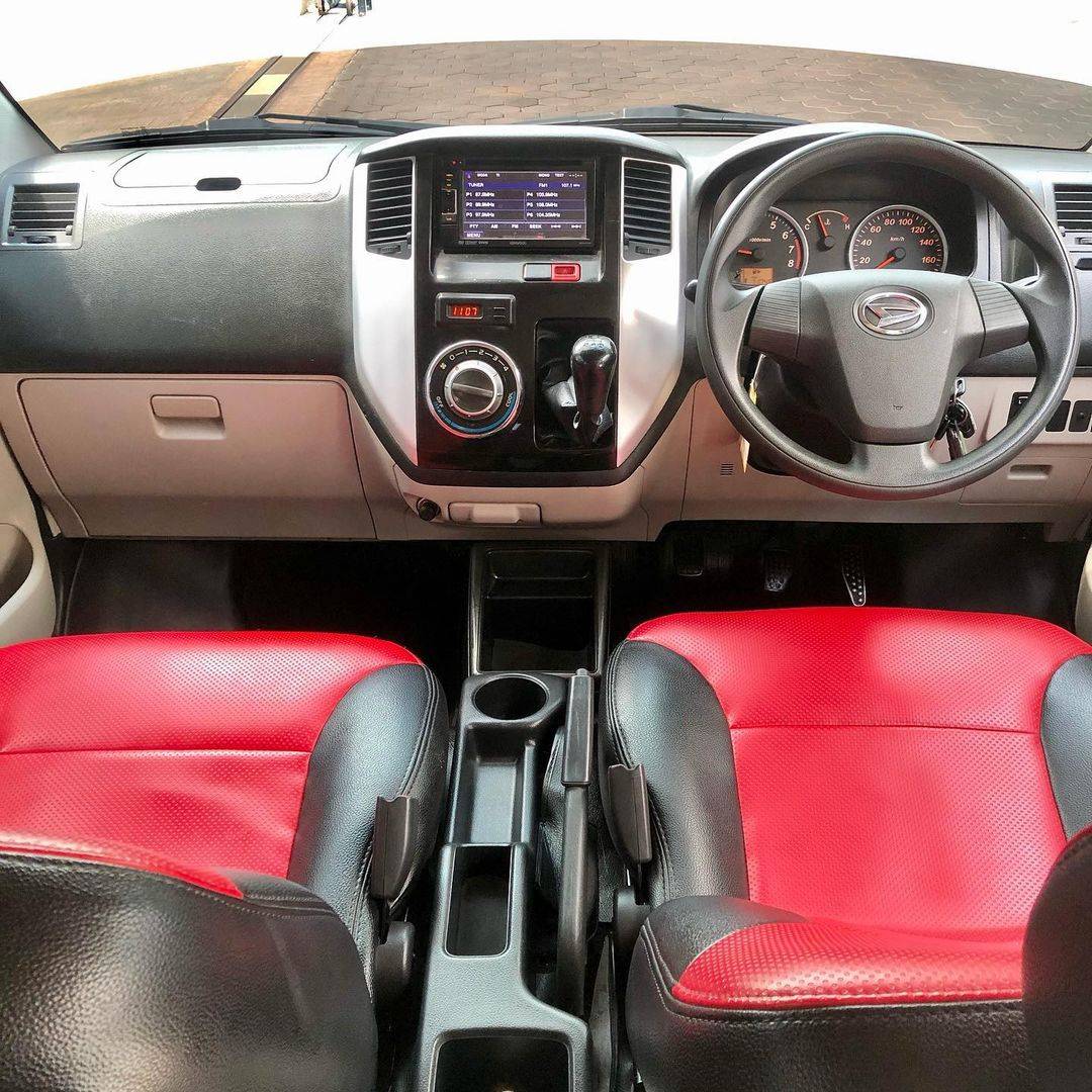 2015 Daihatsu Luxio 2015 Daihatsu Luxio