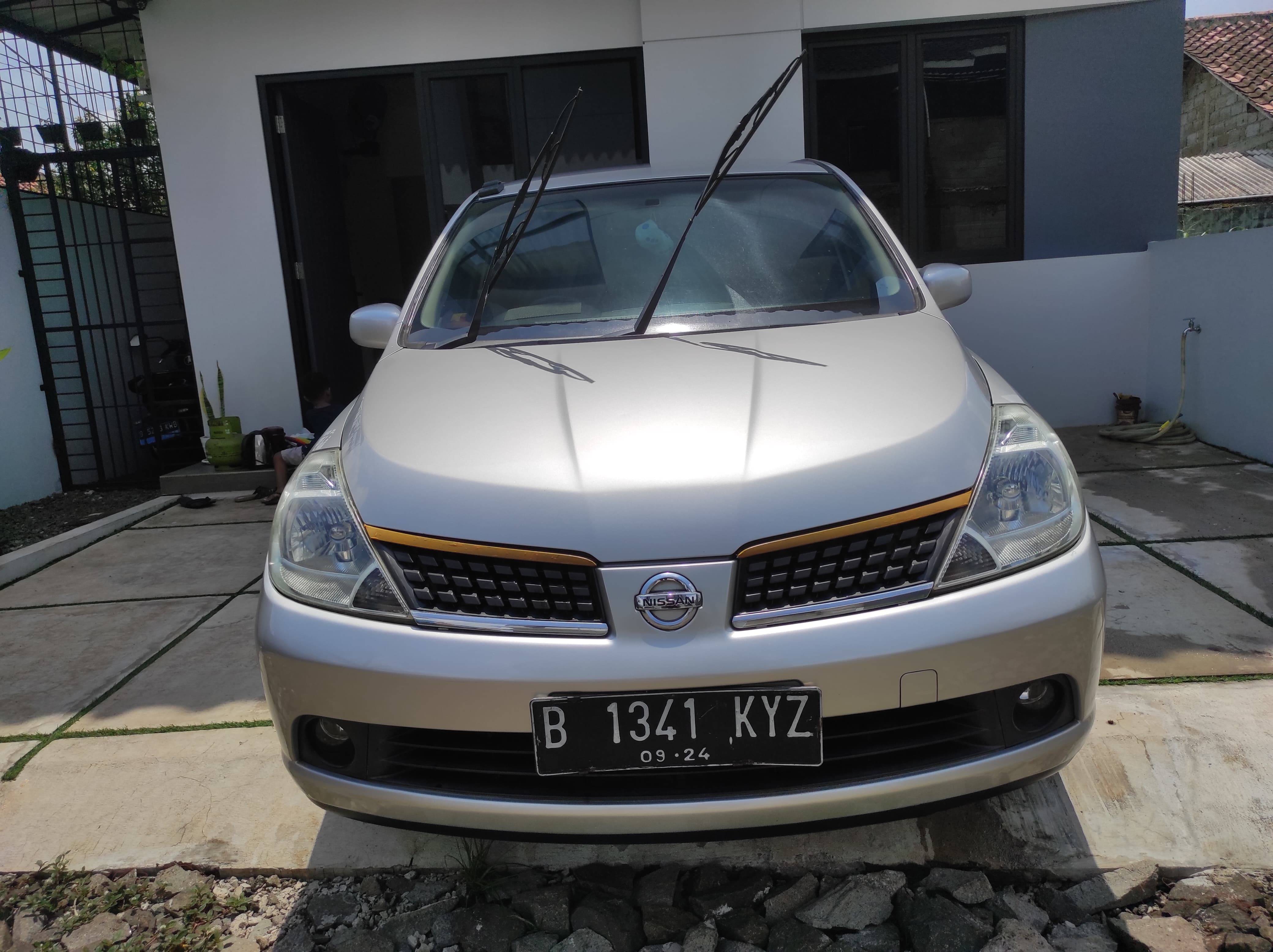 Second Hand 2006 Nissan Latio Sedan Second Hand 2006 Nissan Latio Sedan