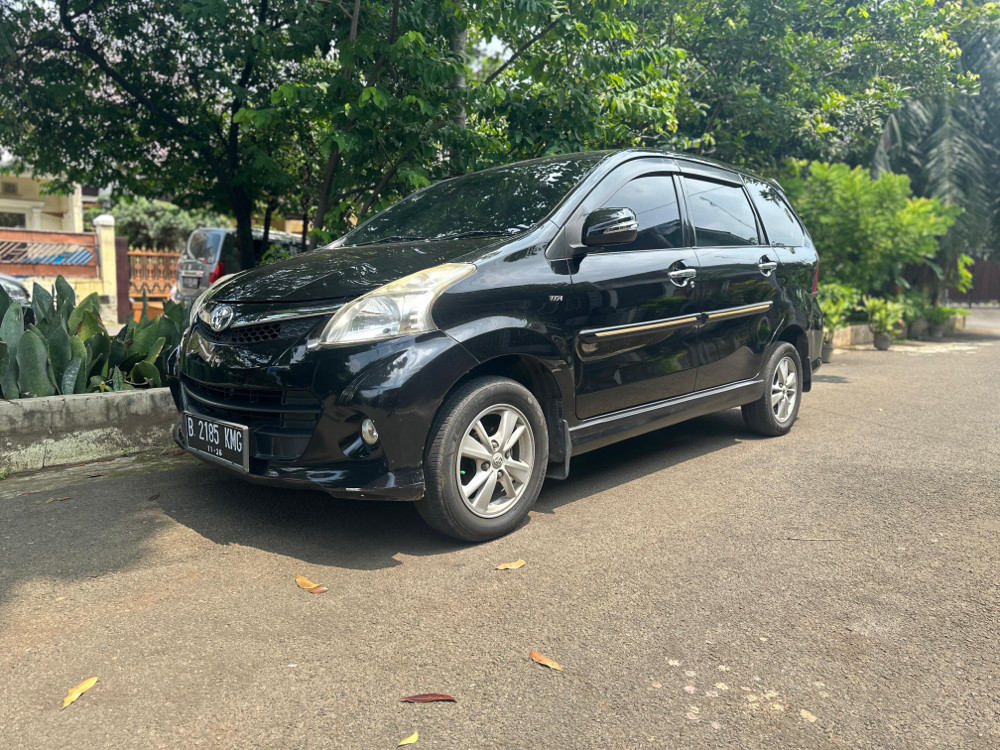 2013 Toyota Avanza Veloz 2013 Toyota Avanza Veloz