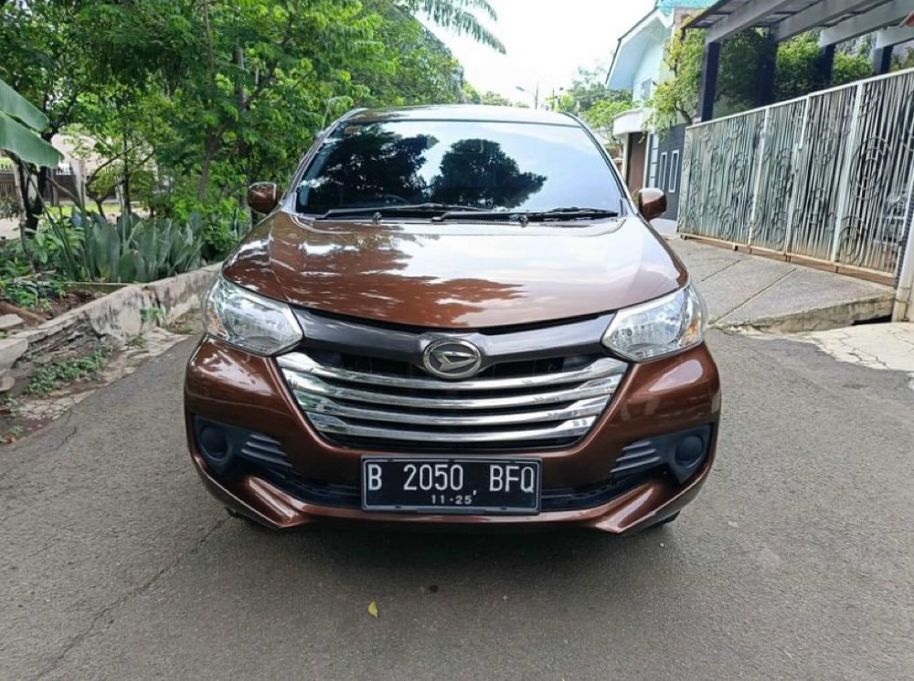 Second Hand 2015 Daihatsu Xenia Second Hand 2015 Daihatsu Xenia