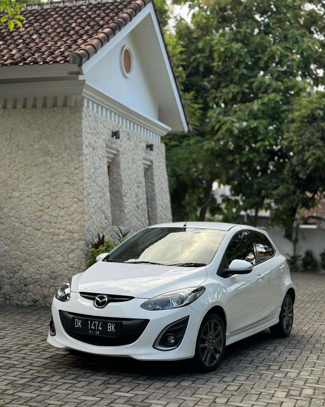2015 Mazda 2 2015 Mazda 2