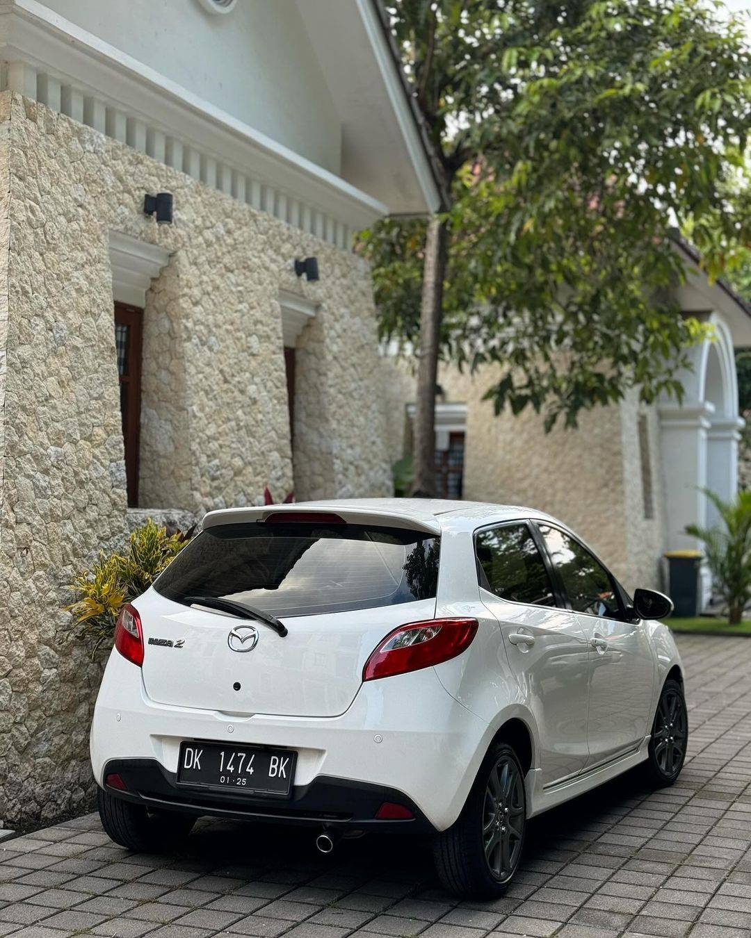 2015 Mazda 2 2015 Mazda 2