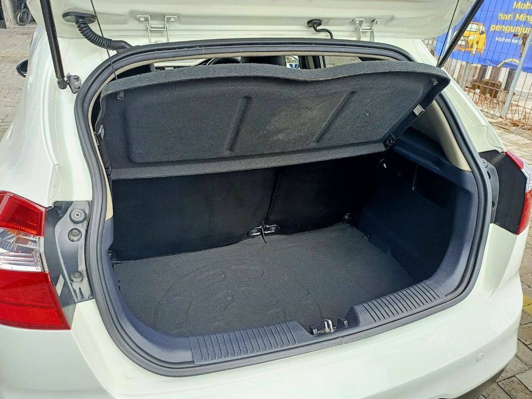 2013 Kia Rio 2013 Kia Rio