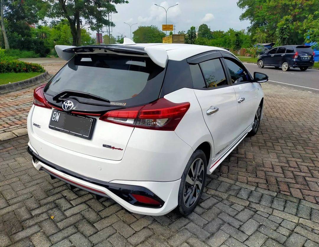 2018 Toyota Yaris 2018 Toyota Yaris