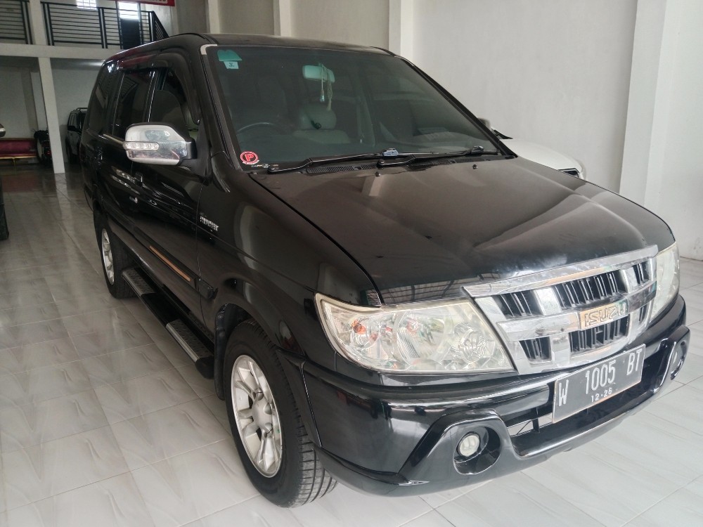 2012 Isuzu Panther LS Turbo 2.5L MT