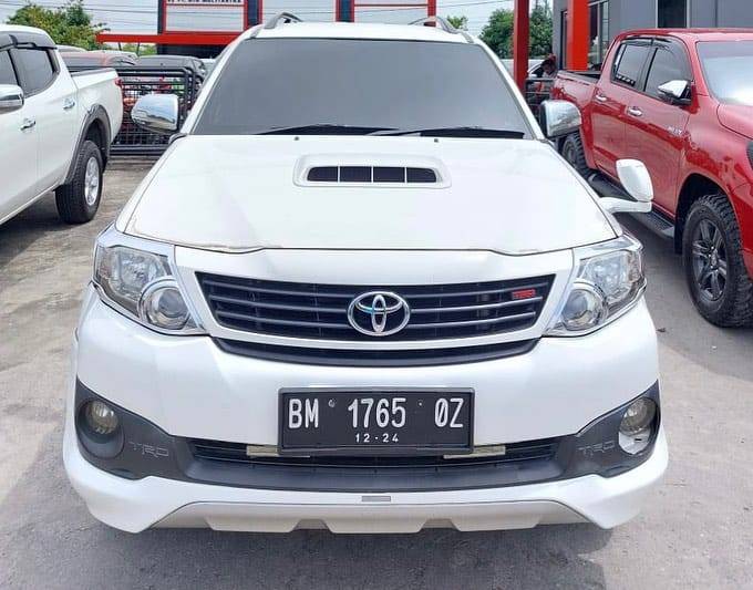 2013 Toyota Fortuner Bekas 2013 Toyota Fortuner Bekas