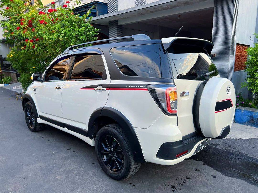 2015 Daihatsu Terios 2015 Daihatsu Terios