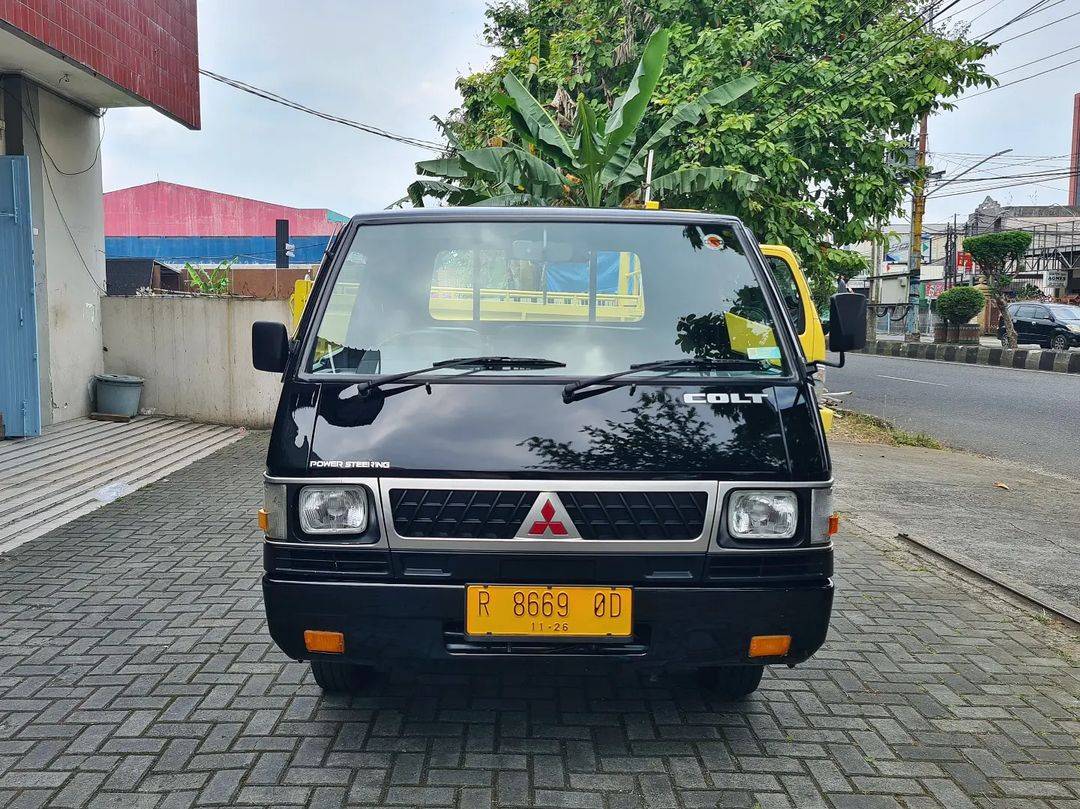 2017 Mitsubishi Colt L300 Bekas 2017 Mitsubishi Colt L300 Bekas