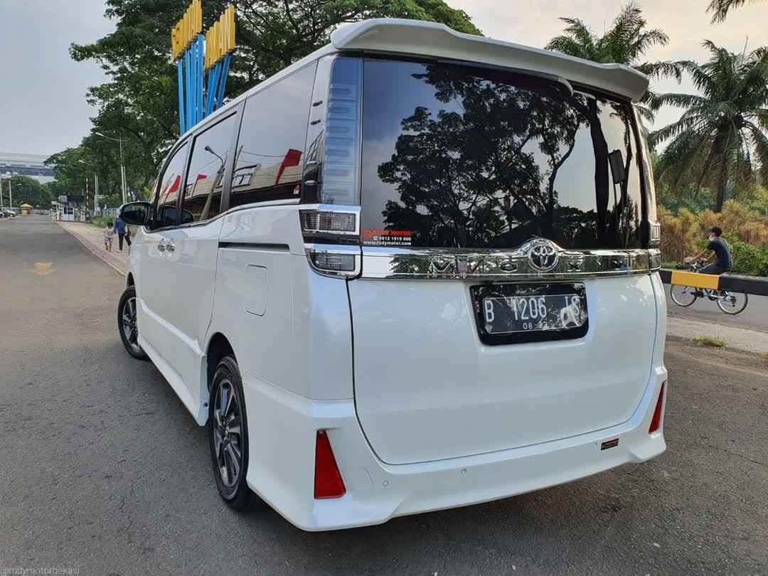 2018 Toyota Voxy 2018 Toyota Voxy