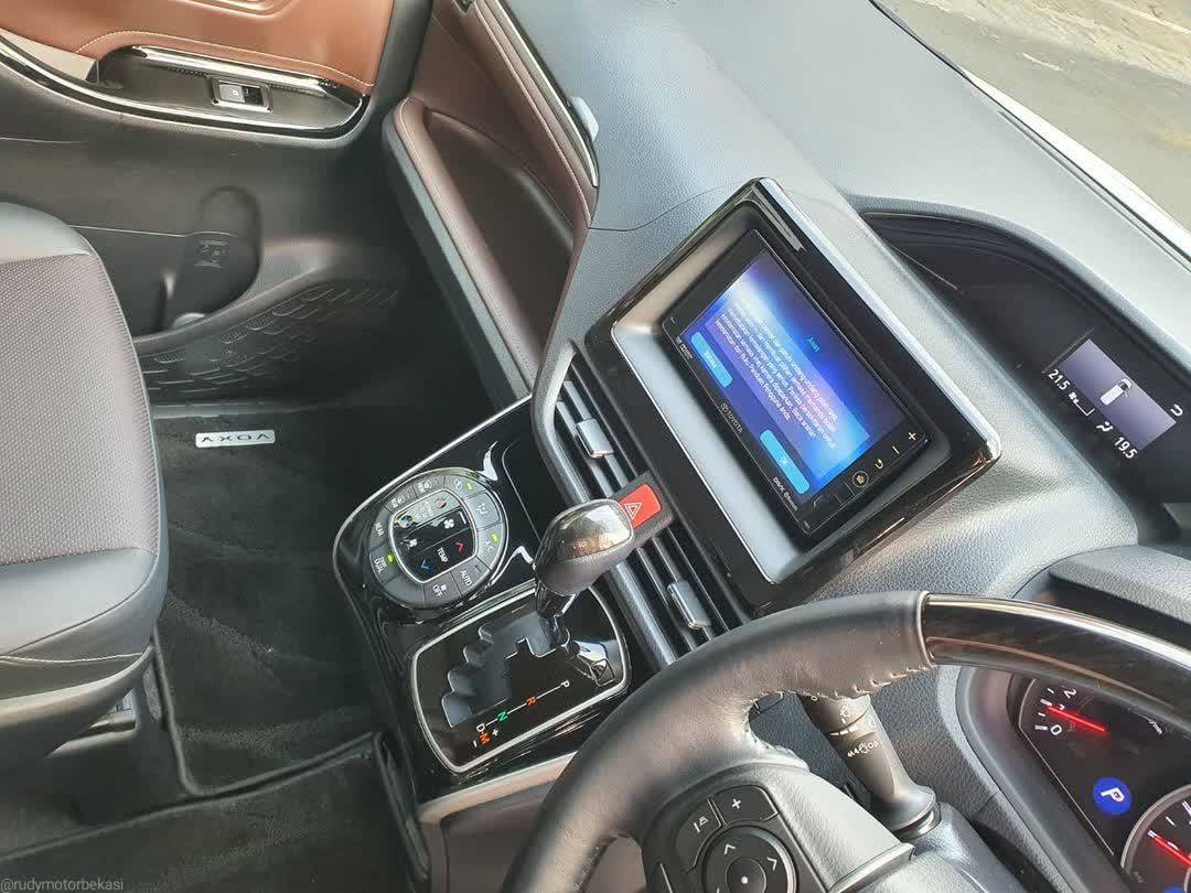 2018 Toyota Voxy 2018 Toyota Voxy