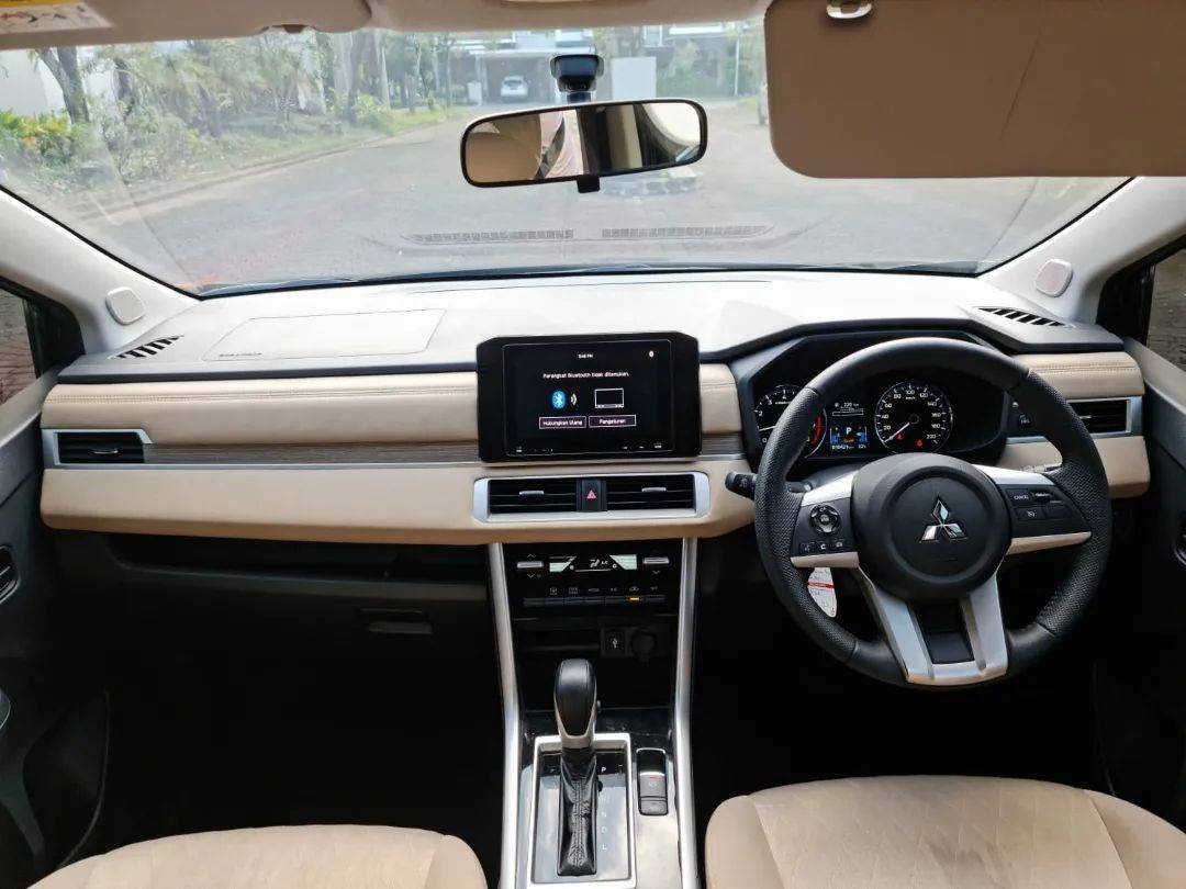 2022 Mitsubishi Xpander 2022 Mitsubishi Xpander