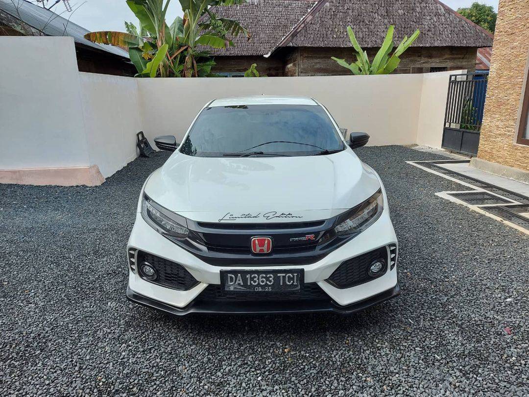 Second Hand 2017 Honda Civic RS Second Hand 2017 Honda Civic RS