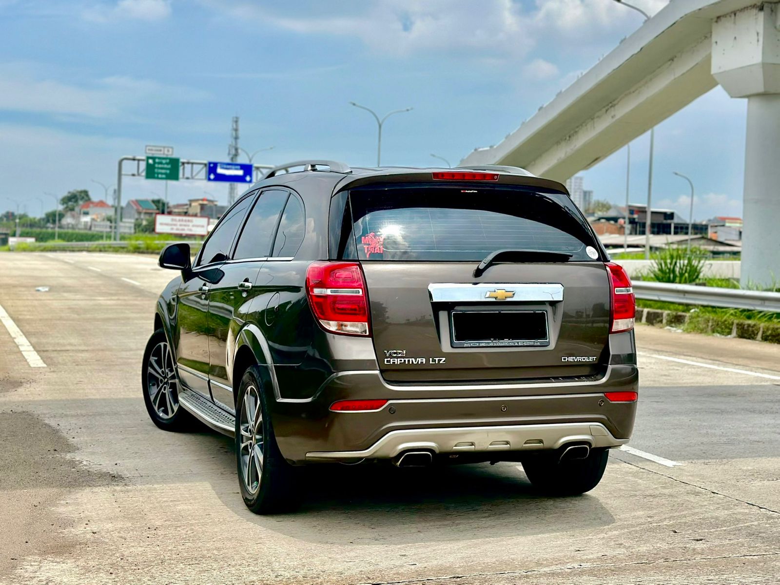 2017 Chevrolet Captiva 2.0 LTZ AT FWD 2017 Chevrolet Captiva 2.0 LTZ AT FWD