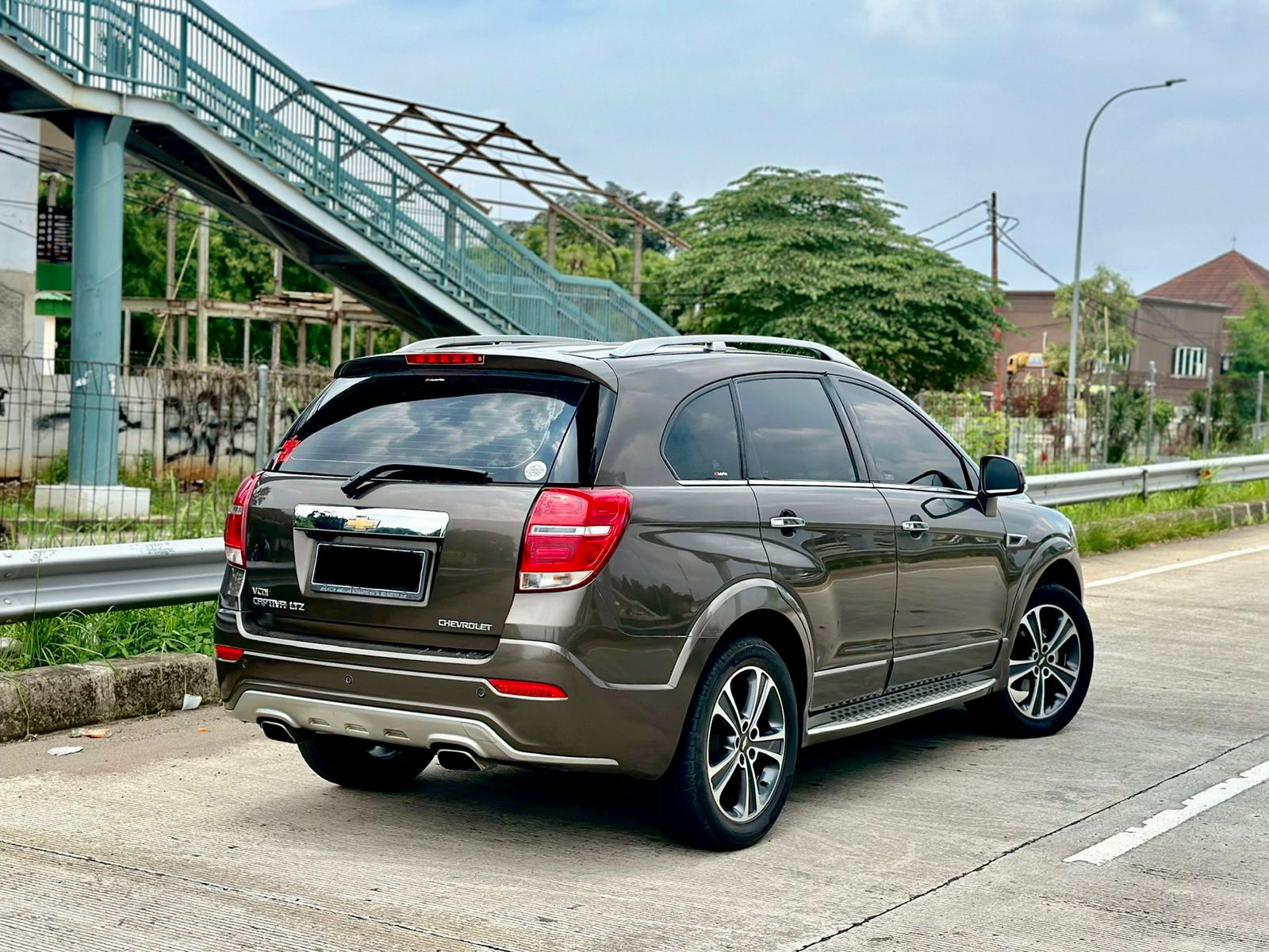 2017 Chevrolet Captiva 2.0 LTZ AT FWD 2017 Chevrolet Captiva 2.0 LTZ AT FWD