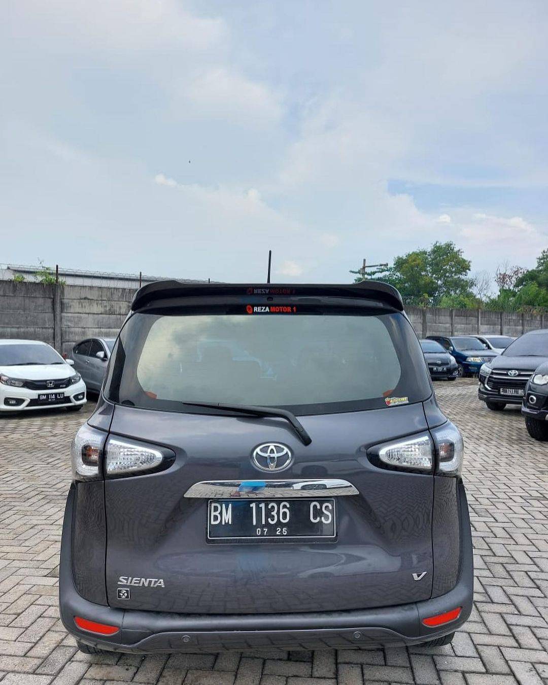 2020 Toyota Sienta 2020 Toyota Sienta