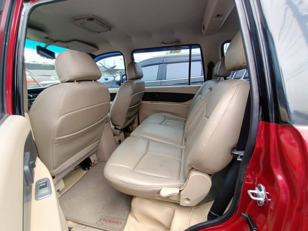 2017 Isuzu Panther 2017 Isuzu Panther