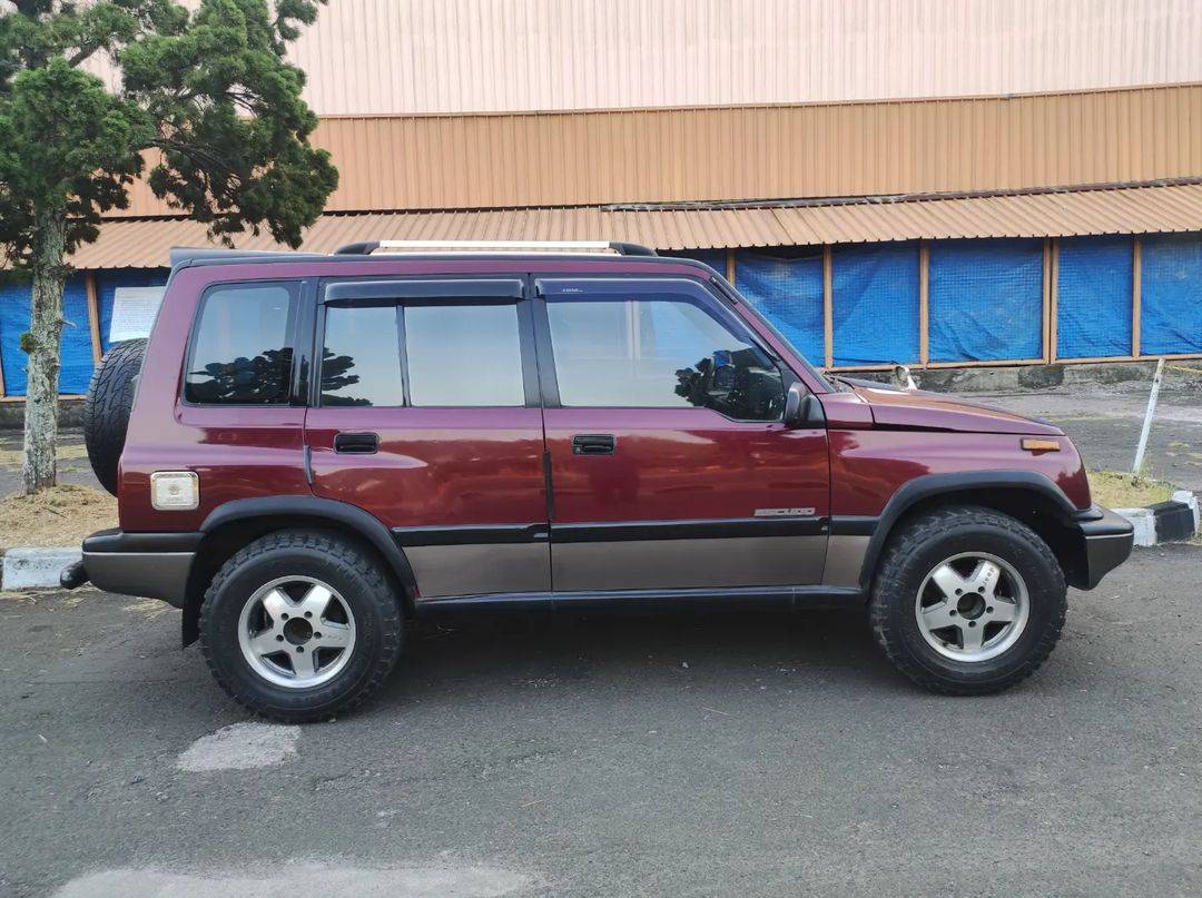 2005 Suzuki Escudo 2005 Suzuki Escudo