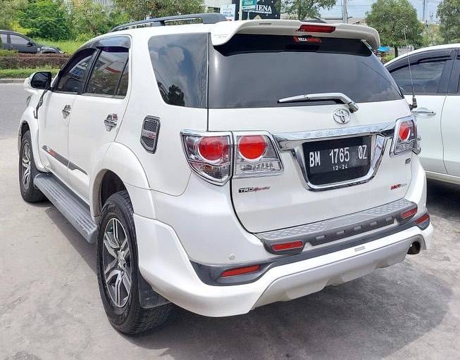 2013 Toyota Fortuner 2013 Toyota Fortuner