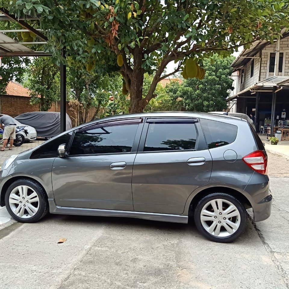 2010 Honda Jazz 2010 Honda Jazz