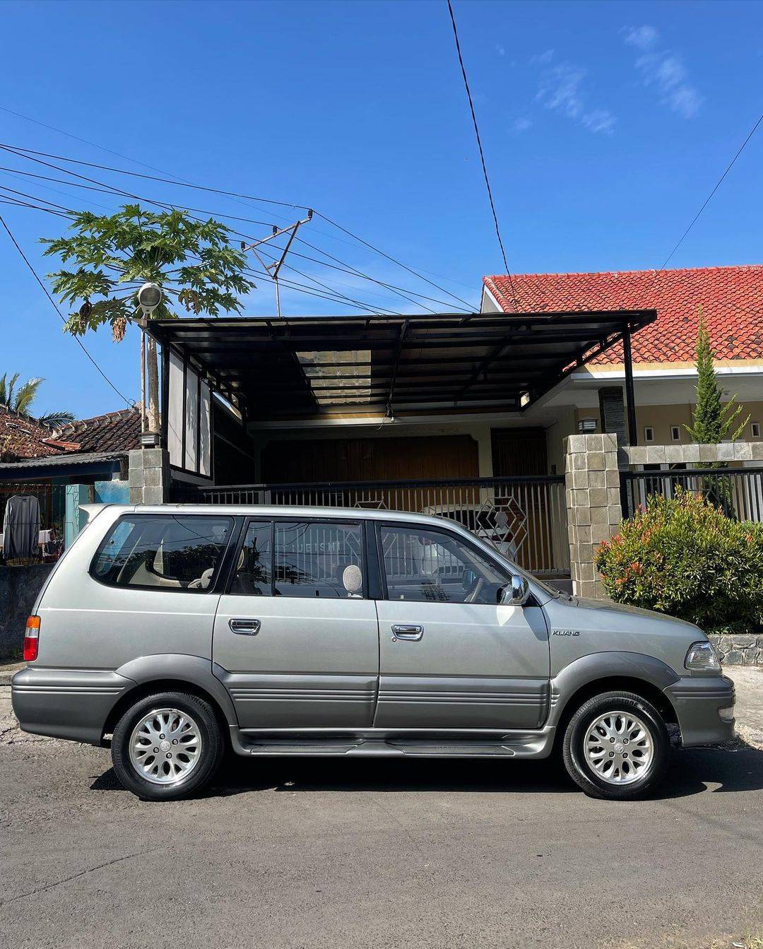 2000 Toyota Kijang 2000 Toyota Kijang