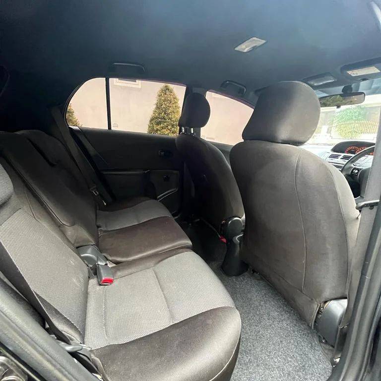 2011 Toyota Yaris 2011 Toyota Yaris