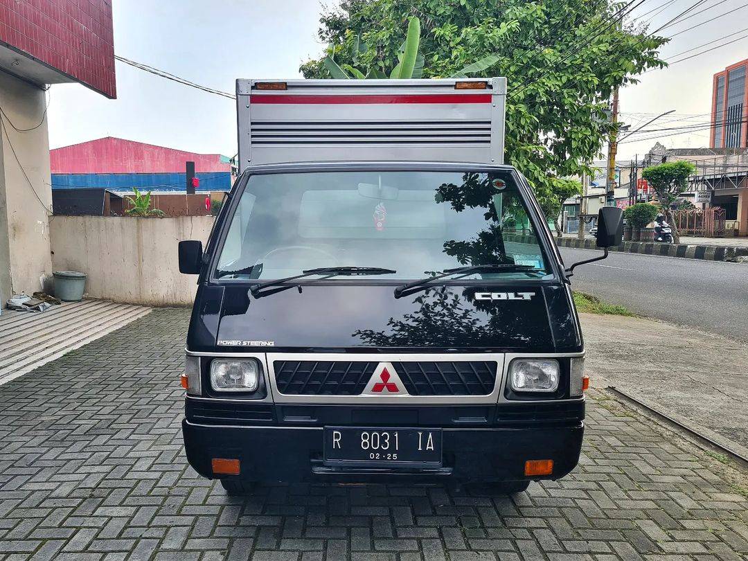 Second Hand 2017 Mitsubishi Colt L300 Second Hand 2017 Mitsubishi Colt L300