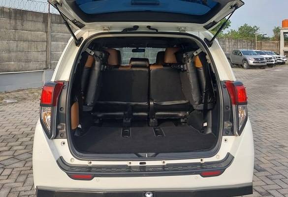 2022 Toyota Kijang Innova 2022 Toyota Kijang Innova