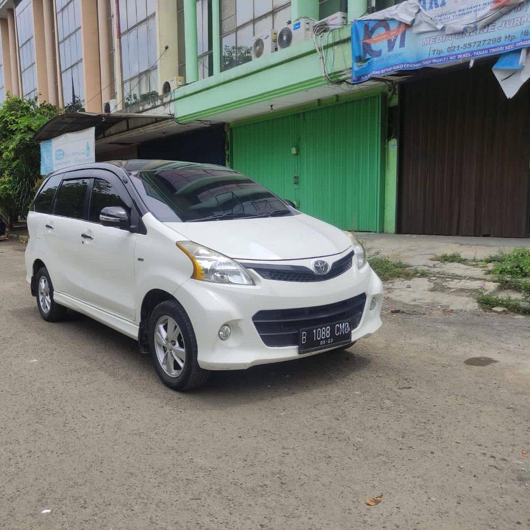 2013 Toyota Avanza Veloz 2013 Toyota Avanza Veloz