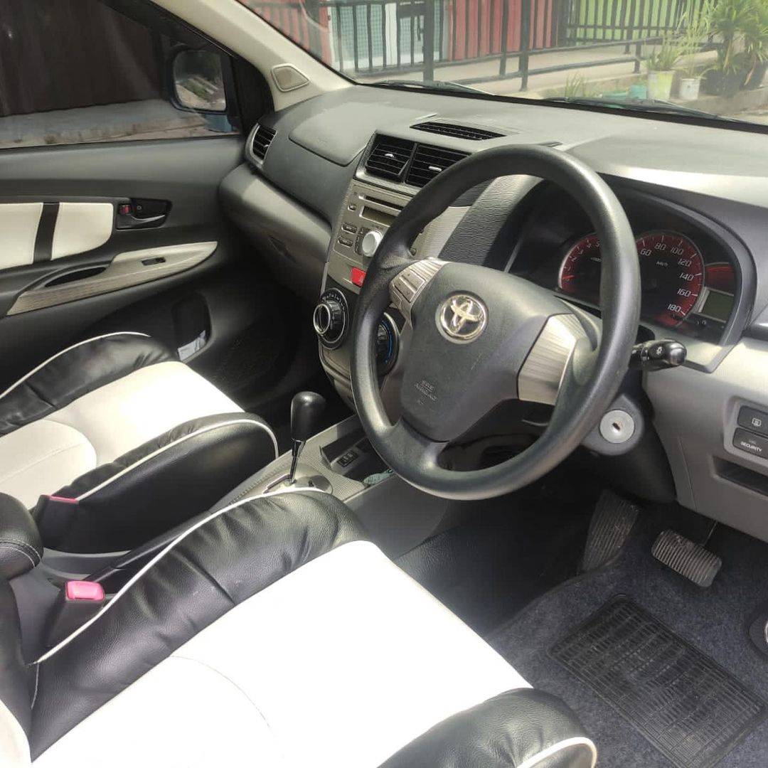 2013 Toyota Avanza Veloz 2013 Toyota Avanza Veloz