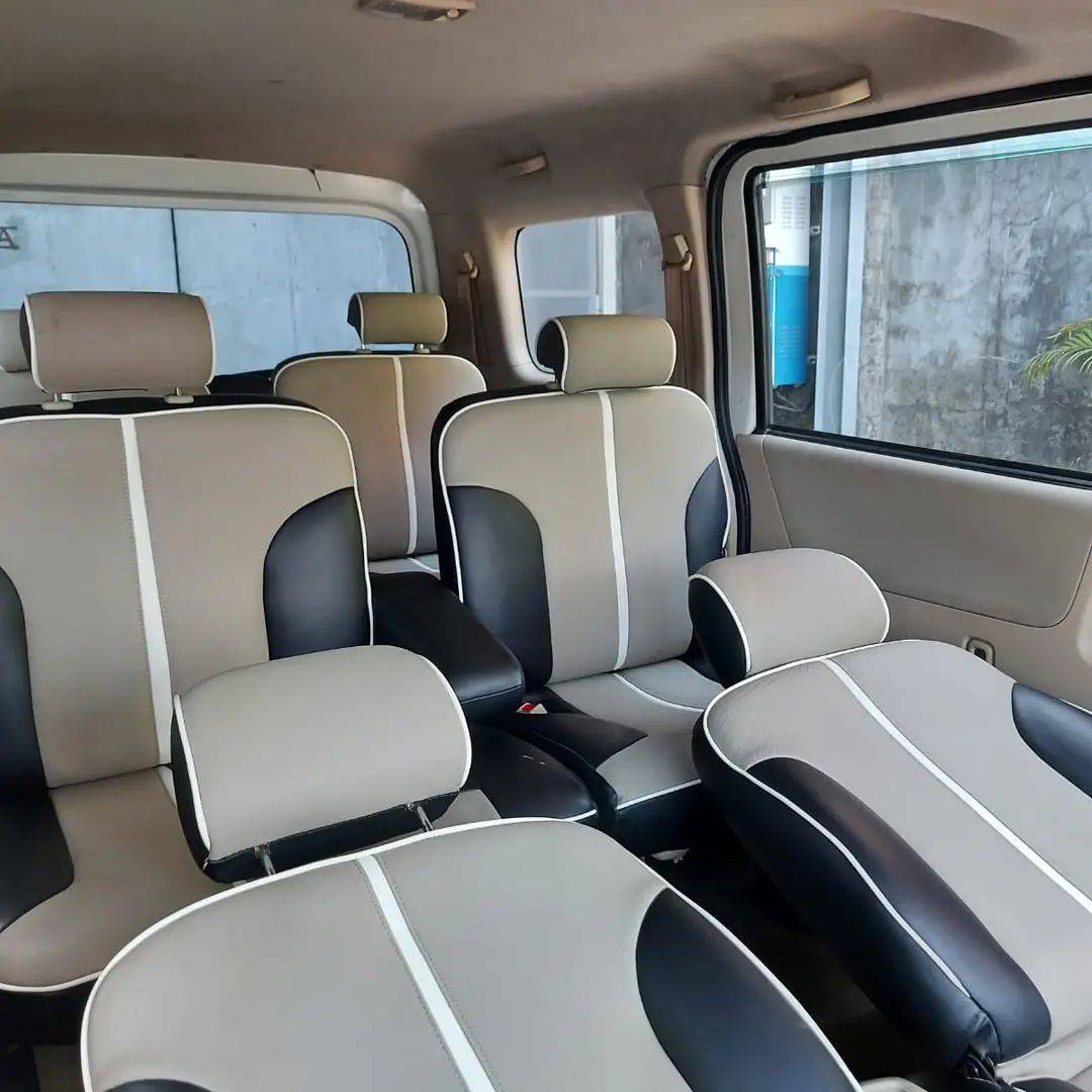 2011 Daihatsu Luxio 2011 Daihatsu Luxio