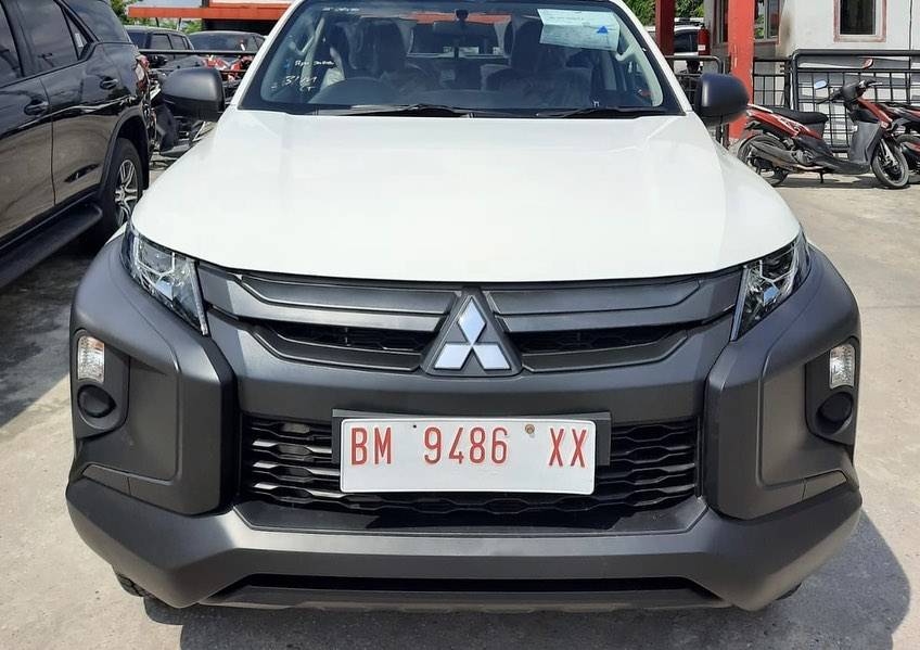 2022 Mitsubishi Triton Bekas 2022 Mitsubishi Triton Bekas