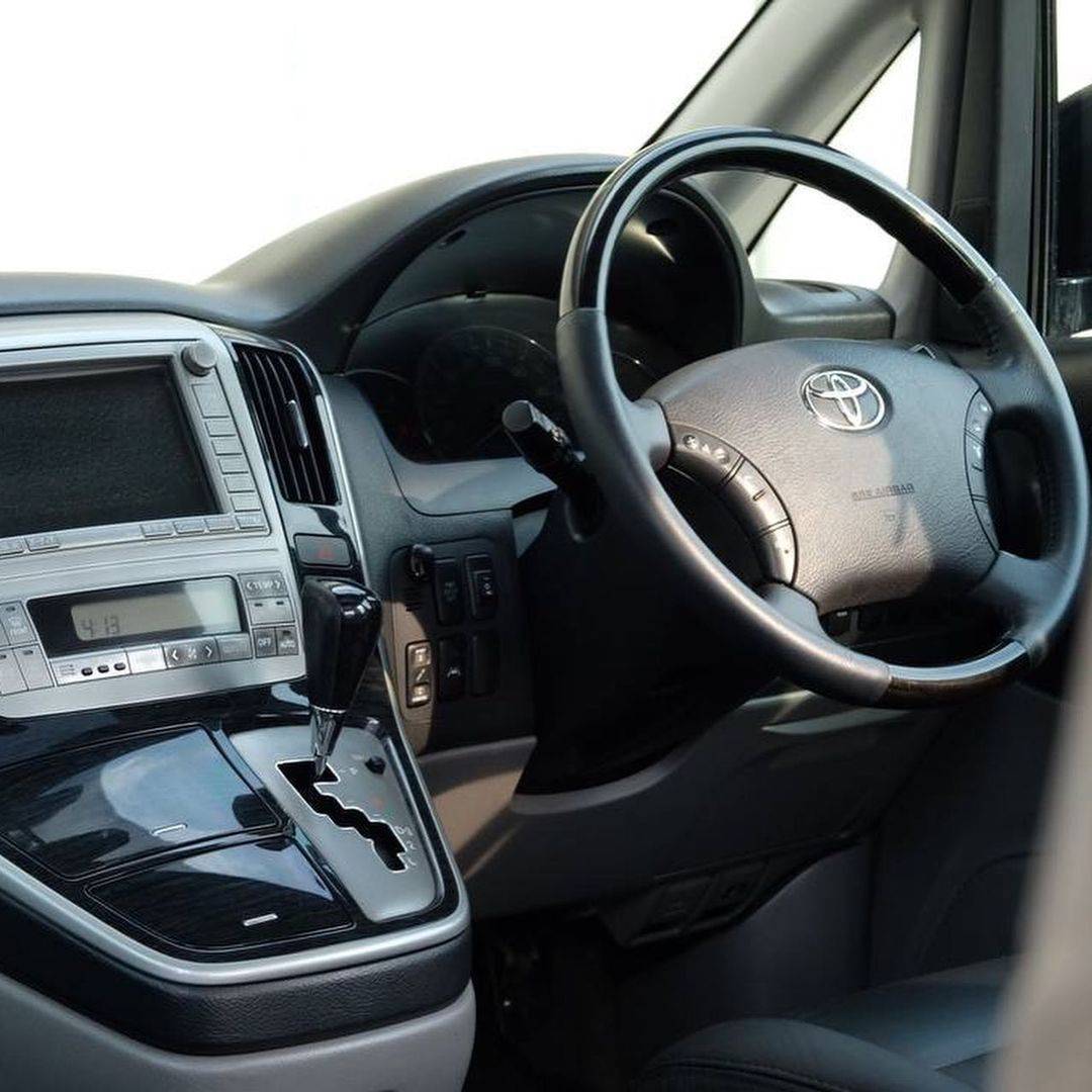 2006 Toyota Alphard 2006 Toyota Alphard