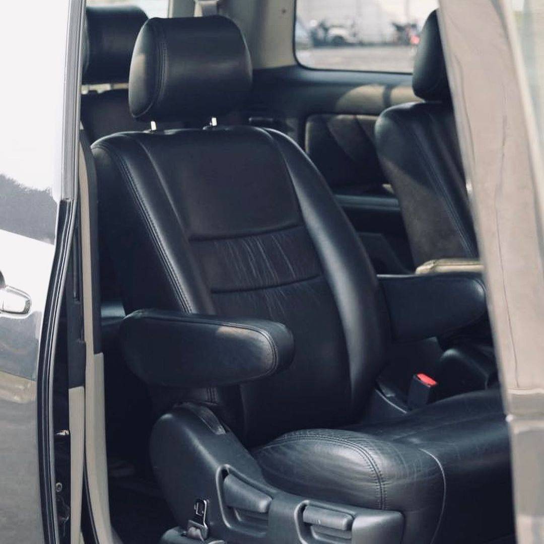 2006 Toyota Alphard 2006 Toyota Alphard