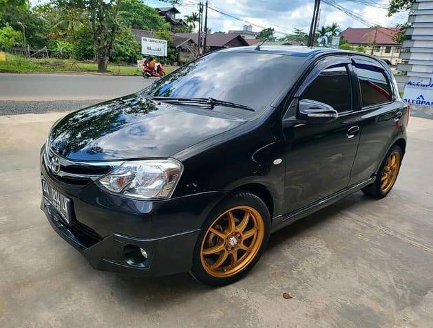 2015 Toyota Etios 2015 Toyota Etios