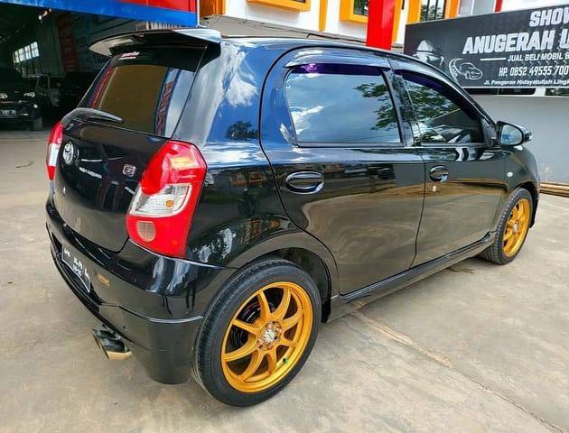 2015 Toyota Etios 2015 Toyota Etios