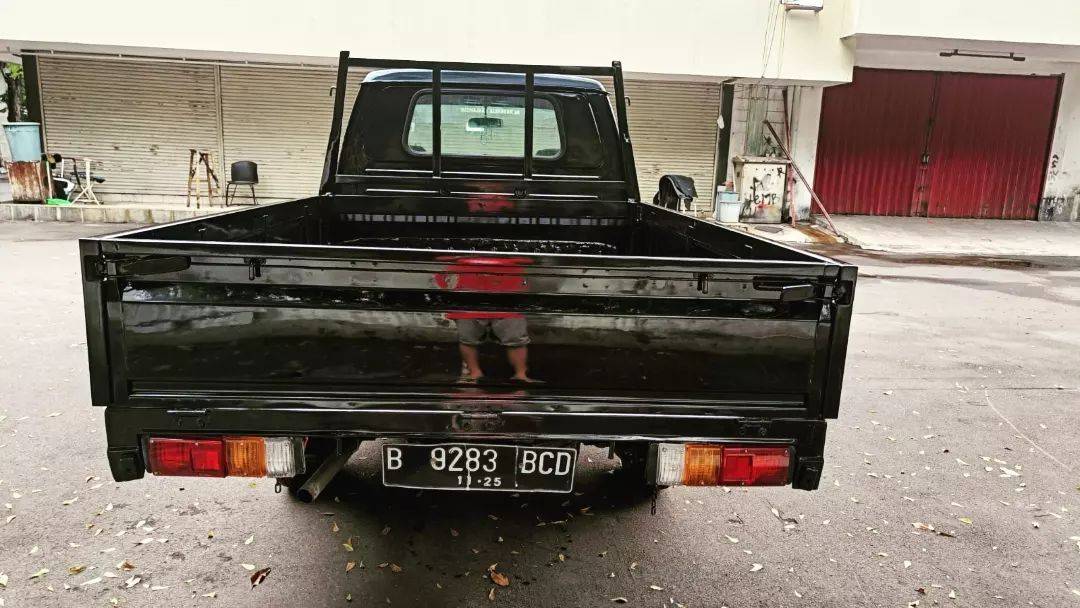 2010 Isuzu Panther 2010 Isuzu Panther