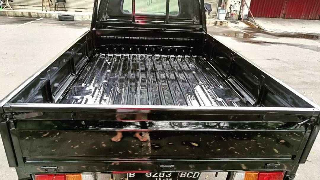 2010 Isuzu Panther 2010 Isuzu Panther