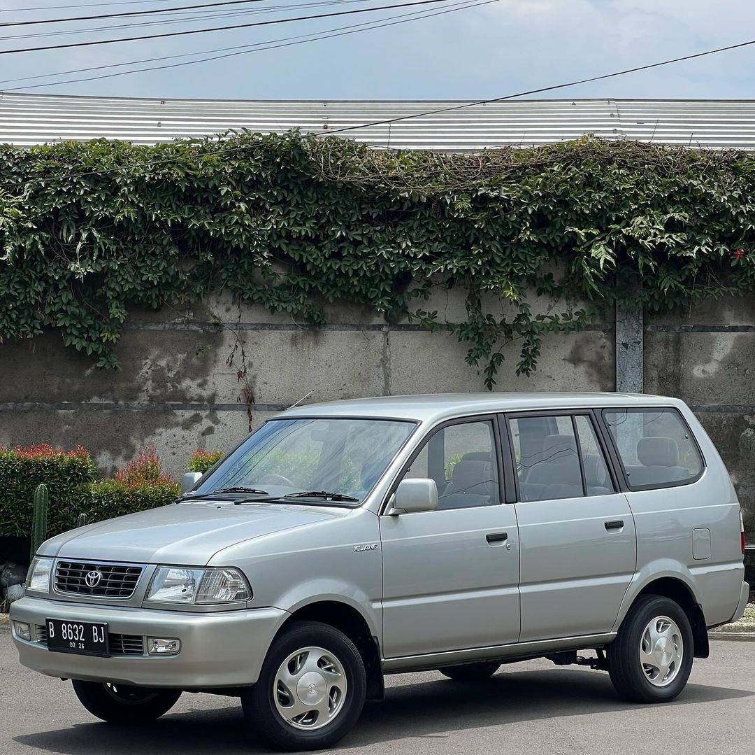 Second Hand 2001 Toyota Kijang  Second Hand 2001 Toyota Kijang