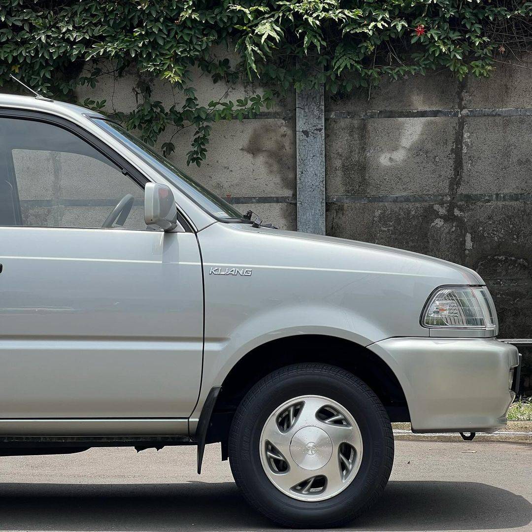 2001 Toyota Kijang  2001 Toyota Kijang