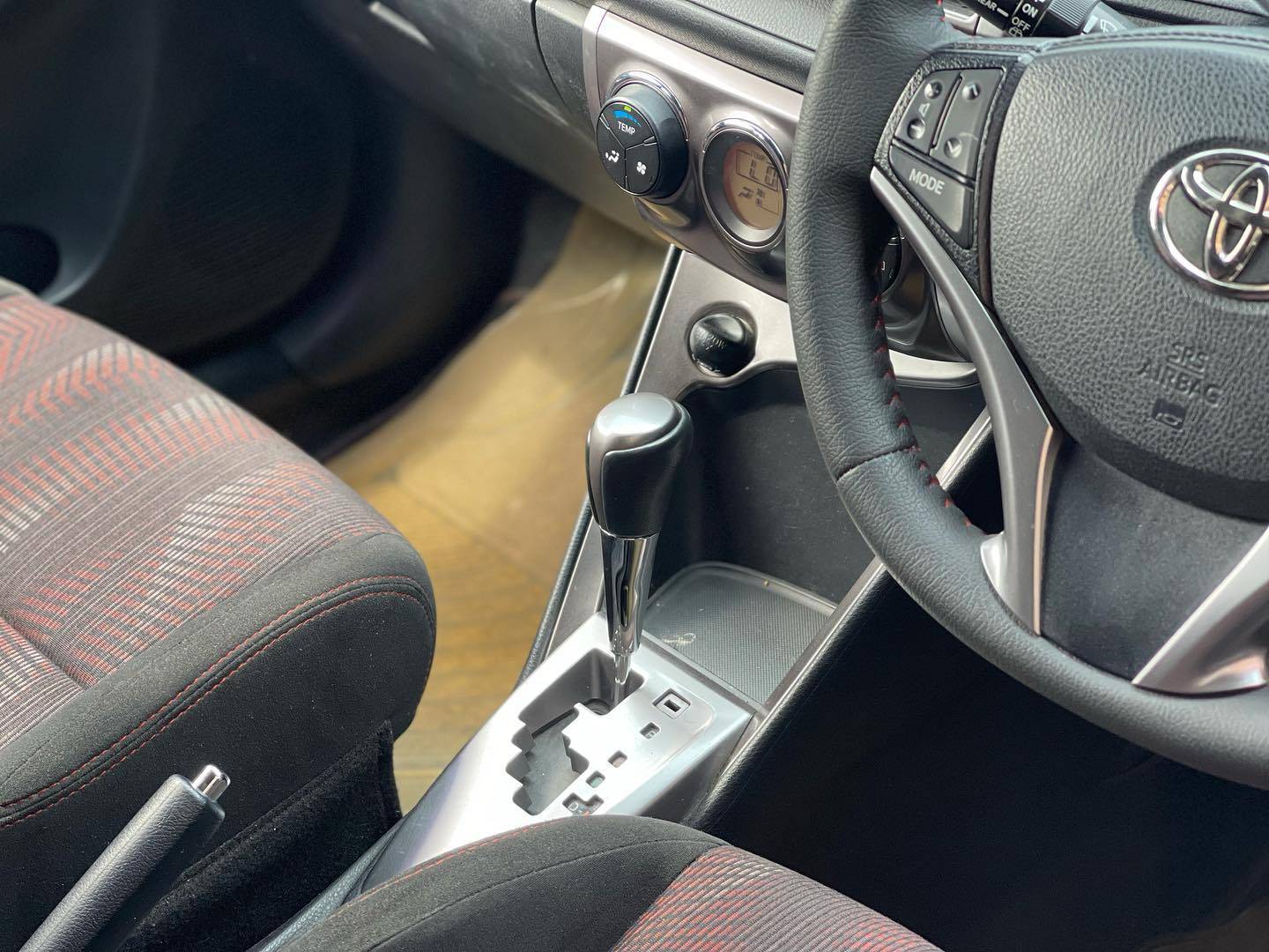 2016 Toyota Yaris 2016 Toyota Yaris