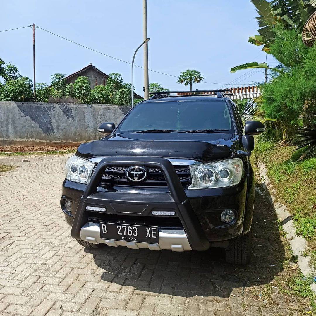 2009 Toyota Fortuner Bekas 2009 Toyota Fortuner Bekas